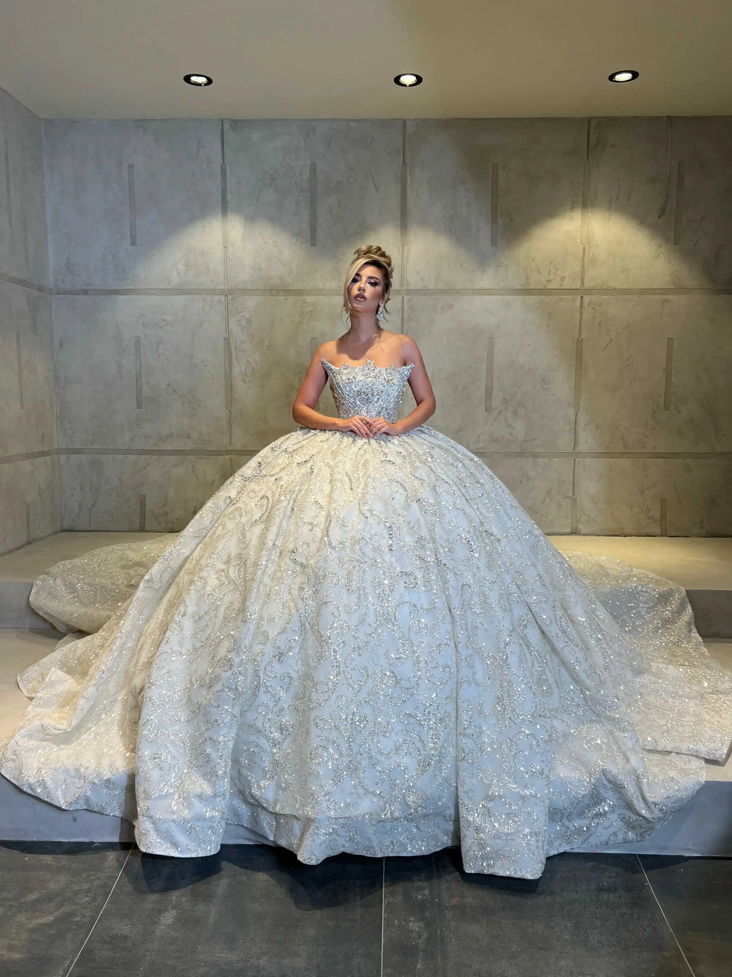 New Ball Gowns Off Shoulder Wedding Dress Prom Gown Appliques 3D-Lace Flowers Bridal Gowns vestido de novia Plus Size Customized
