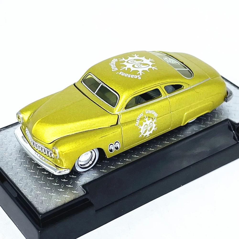 M2 machines 1:64 1949 Mercury Custom Collection of die-cast alloy car model ornaments