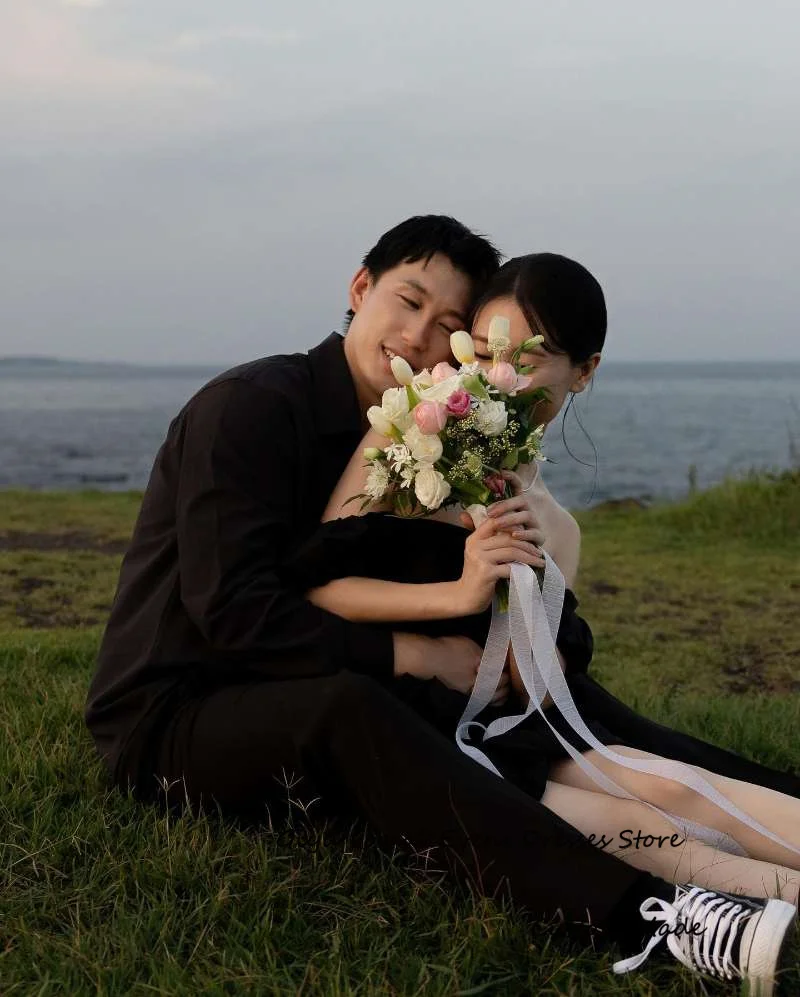 Giyu Simple Mini Black Wedding Dresses Korea Photo shoot Off Shoulder Bride Dress Prom Gowns Sweetheart Cocktail Dress