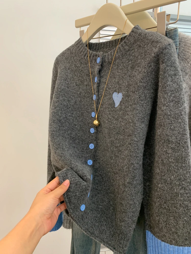 Thickened Blue Splice Sleeve Knitted Cardigan Women's Fashionable Inner Wear Short Size Base Shirt Commute Style round Neck