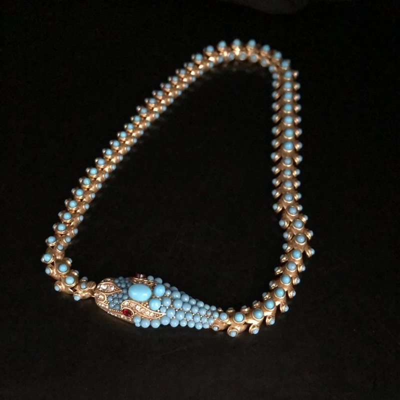 Retro Palace Style Turquoise Beaded Jewelry Set with Ornate Pendant Statement Snake Head Drop Earrings necklace