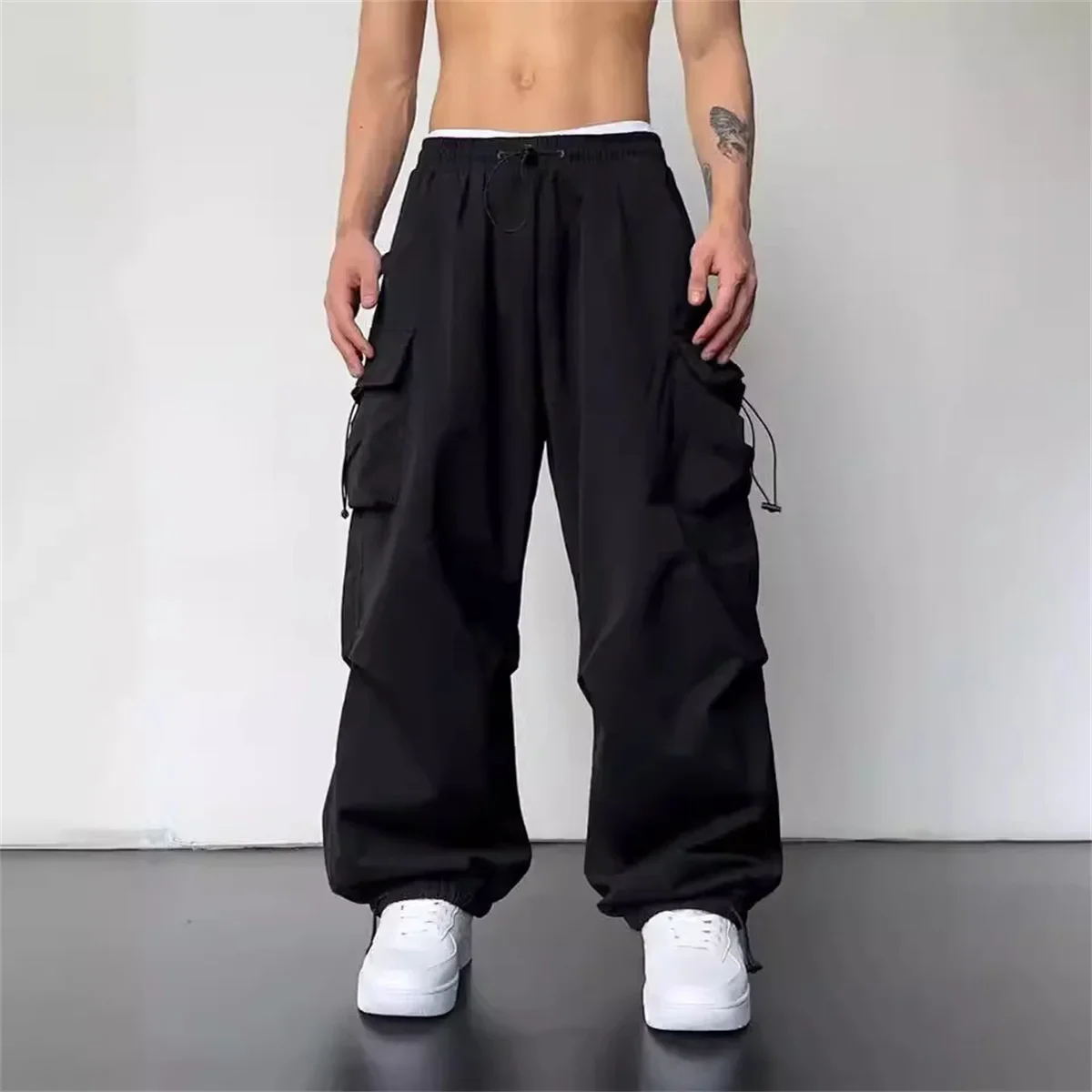 Vintage-Mode-Cargohose für Damen, einfarbig, mit elastischem Bund, Taschen, Jogginghose, weites Bein, Baggy-Schnitt, Y2K-Hose, Streetwear, amerikanische Kleidung. – Detail 10