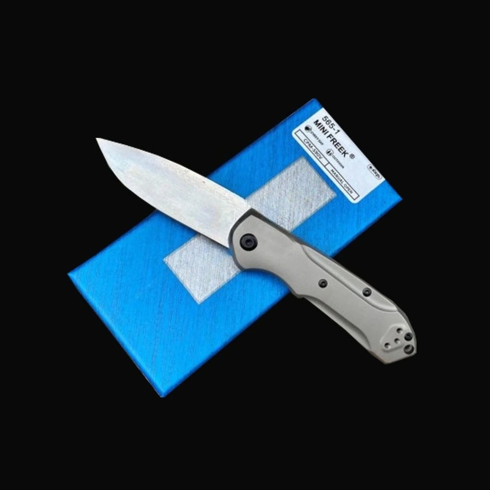 

BM565-1 Titanium Alloy Handle Outdoor Camping Folding Knife S90V High Hardness EDC Pocket Knife