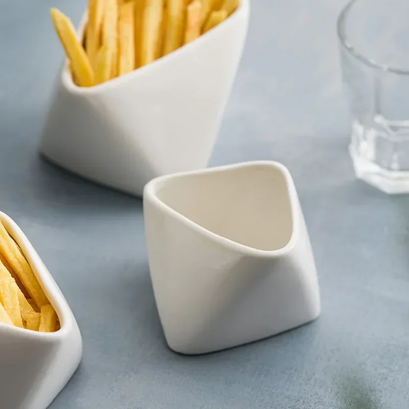 Ceramic Three-dimensional folded French fries Cup ceramic cooking bowl characteristic hotel tableware snack plate dipping sauce.