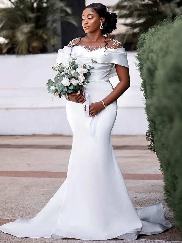 

Customized White Mermaid Wedding Dresses for Black Bride Sheer Neck Pearls Beading Satin Africa Garden Bridal vestidos de novias
