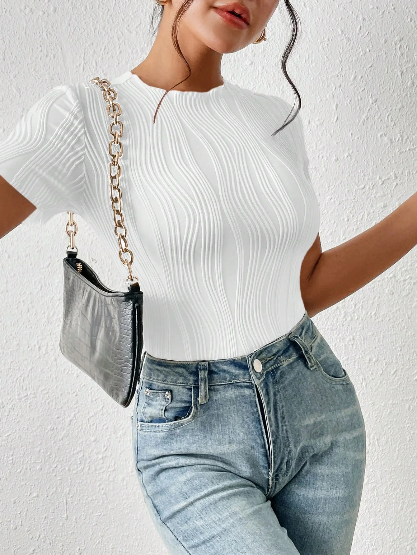 Women's T-shirt onesie solid color wavy texture feel tight slim short-sleeved onesie all-match bottom outside wear summer
