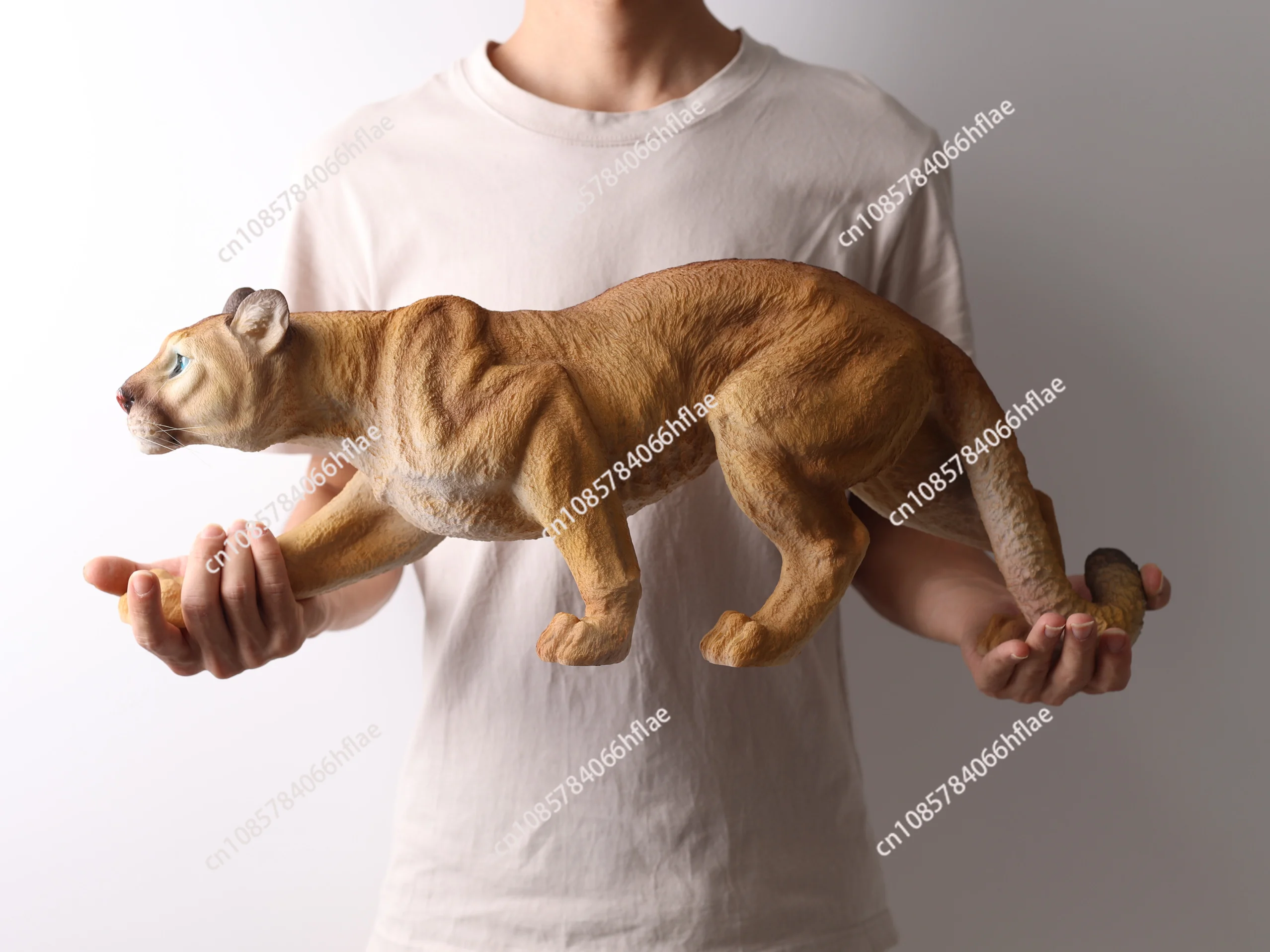 Large size model mountain lion ornament figurine for home and office entrance decoration
