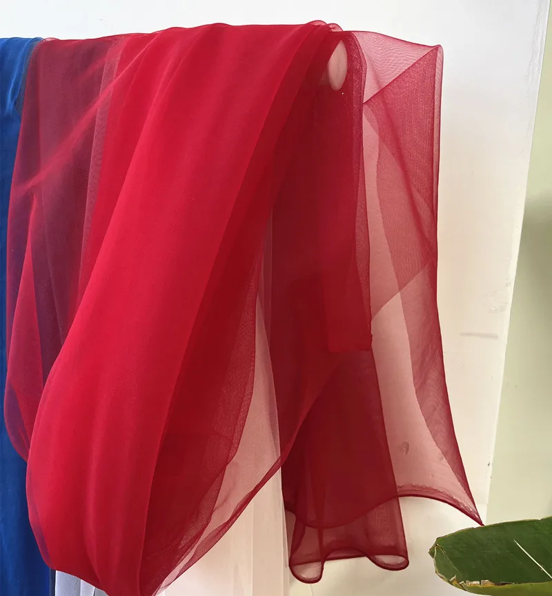 قماش شبكي ناعم ومريح بطول 5 أمتار ومتعدد الألوان لفساتين الزفاف وديكور خلفية العباءات الرسمية