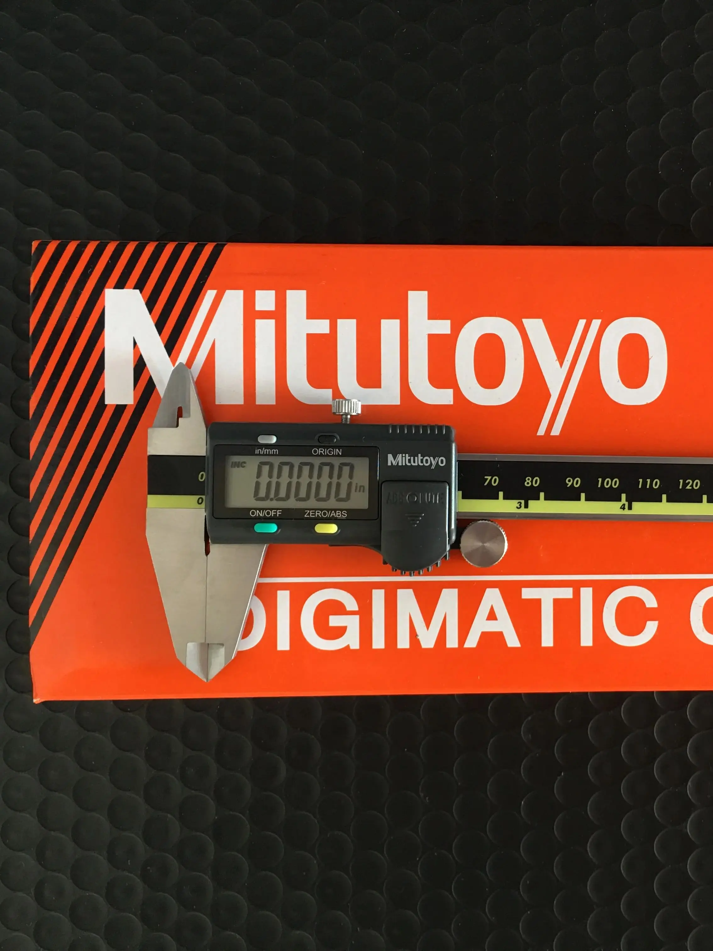 Mitutoyo japon LCD pied à coulisse numérique 0.01mm précision en acier inoxydable résistant à l'usure outil de mesure Vernier pour une précision