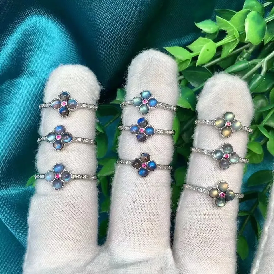 

1piece labradorite flower Ring FOR WOMEN free size nature