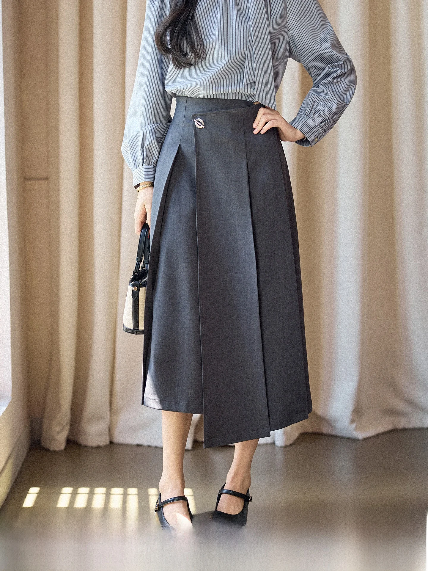 

Юбка миди с высокой талией, асимметричная, для офиса и повседневной носки, А-силуэт, женская, из смесового полиэстера, плиссированная