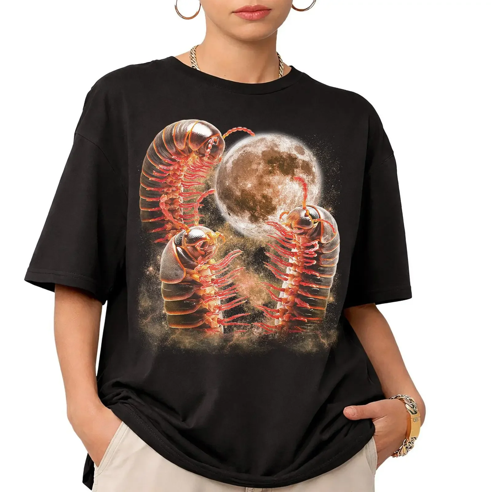 Millipede Howling Moon T Shirt Celestial Insect Dark Academia Bug Top Nature Lover  vintage Washed Slightly fashion Soft homme