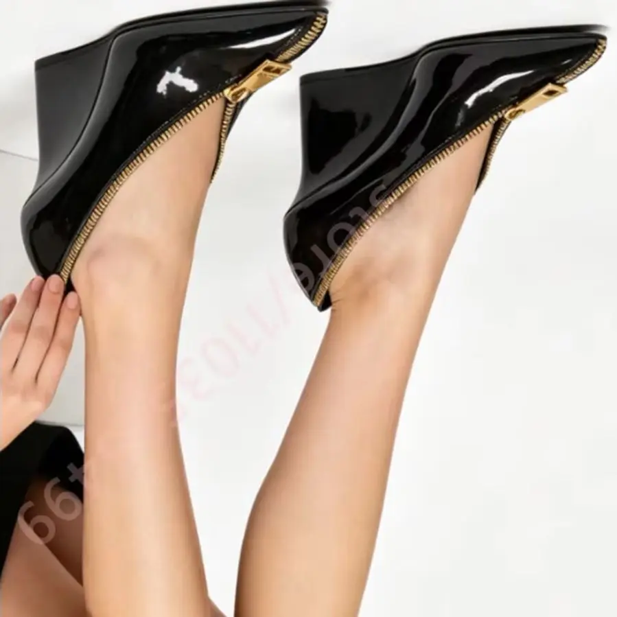 

2026 New Patent Leather Wedge Heel Pumps Gold Zipper Decor Pointed Toe Slip-On Heels Fashion Runway Office Party Shoes for Women