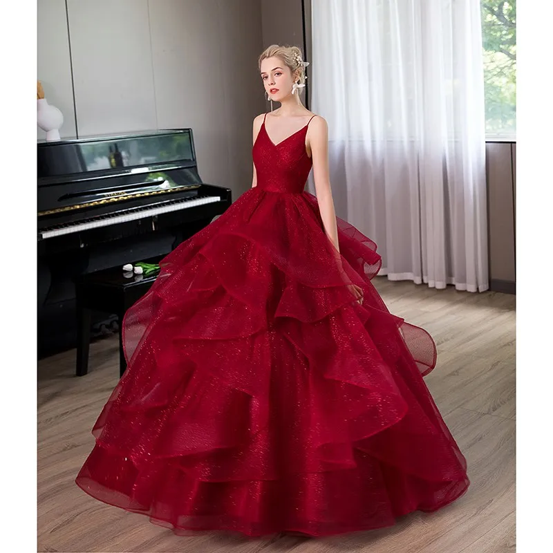 

New Spaghetti Strap Quinceanera Dresses V-neck Backless Ball Gown Wine Red Simple Fashion Prom Dresses Custom Made Vestidos