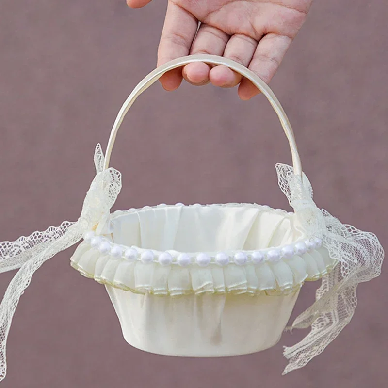 1pc Champagne Lace Bow Wedding Basket Teen Girl Basket for Wedding Baskets Small Candy Basket-Diameter 4.33 "(11cm)