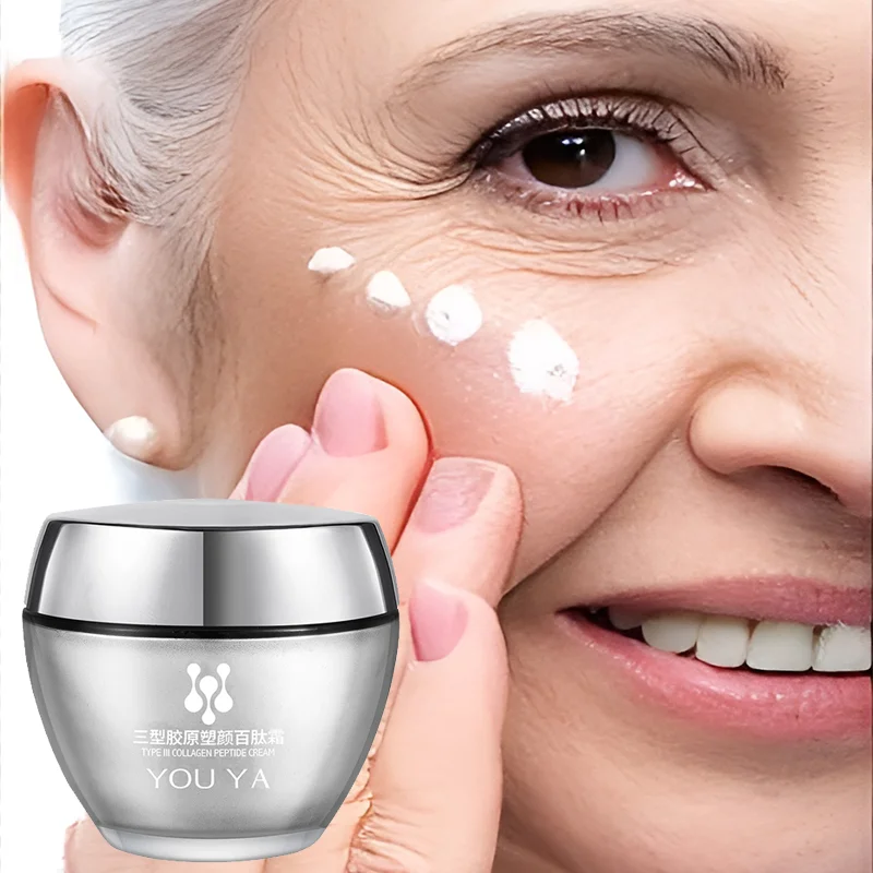 

50 г крема для лица против морщин и для подтяжки кожи — формирует V-образный овал лица, уменьшает мелкие морщины, осветляет кожу и глубоко увлажняет.