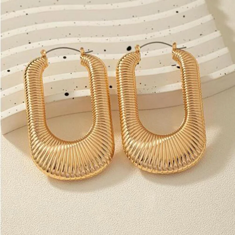 European And American Style Jewelry Exaggerated Retro Fashion Geometric Water Ripple Earrings Female Personality Design Sense