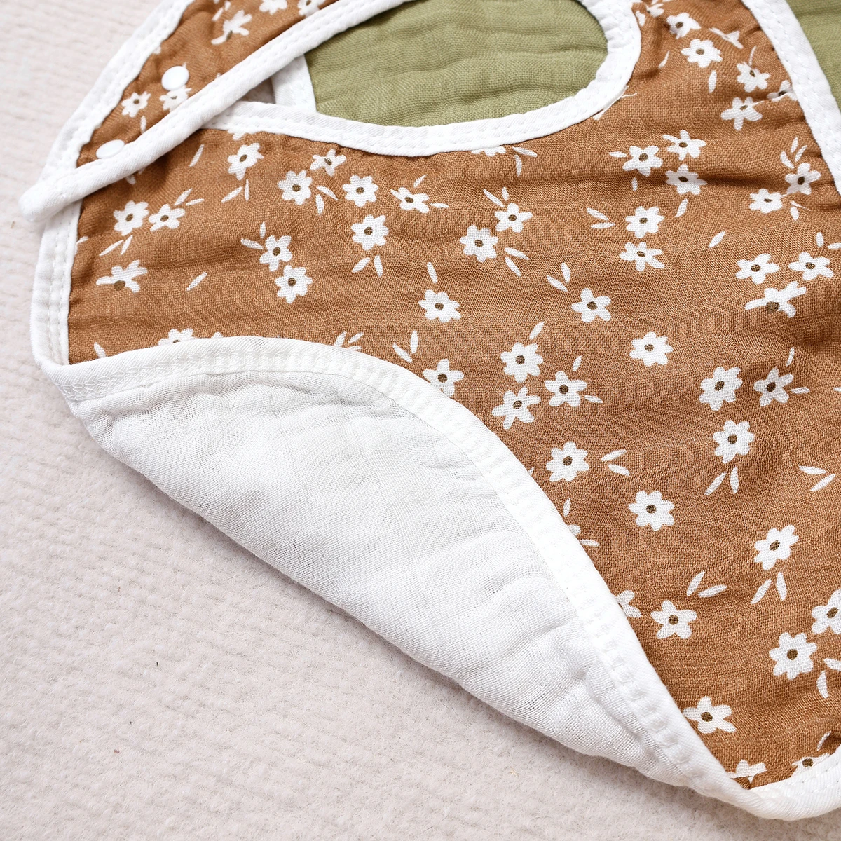 해피플루트 5개입 아기 턱받이 32.5x23.5CM 6겹 순면 무슬린 부드럽고 흡수력 좋은 반다나 디자인 꽃잎 모양 트림 천 (아기용)