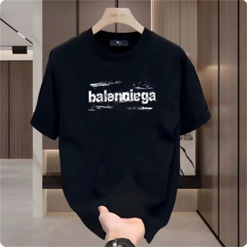 2026 الصيف تي شيرت للرجال والنساء جديد قصير الأكمام العصرية فضفاضة الإنجليزية رسالة مطبوعة قميص أسود الرجال الجولة الرقبة القمم