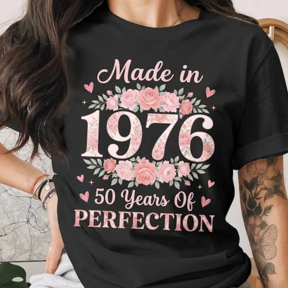 50th Birthday Gift Tees Made in 1976 Apparel Floral Birthday Shirt Birthday Celebration Gift for Wife Mom Sister Women Clothing