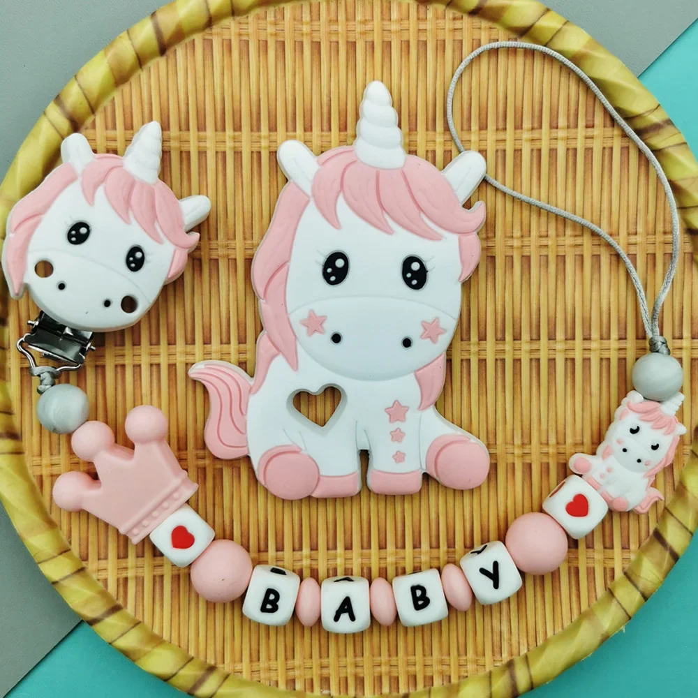 Personalizzato inglese russo Silicone lettera nome bambino unicorno Silicone ciondolo ciuccio clip catene massaggiagengive bambino Kawaii giocattolo regali