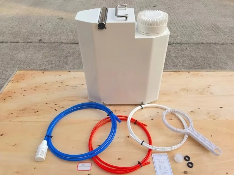 Portable Manual Desalination System Reverse Osmosis Machine Outdoor Emergency Water Filter Water Treatment Purifier