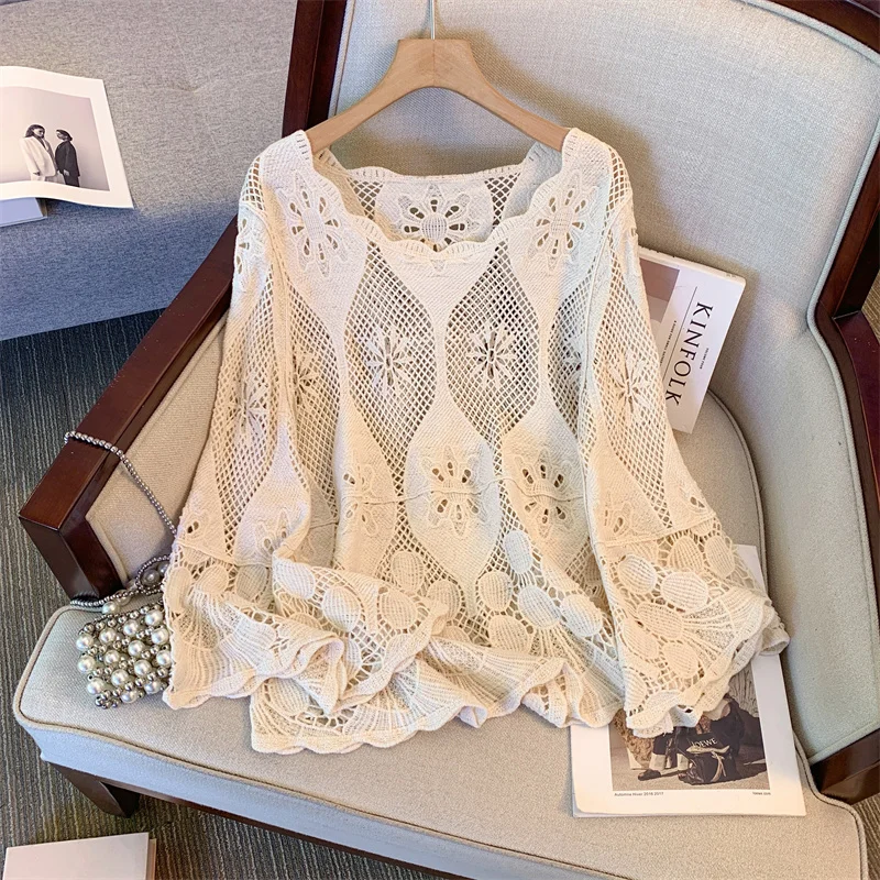 Camicia per protezione solare in pizzo allentato per le vacanze estive al mare Moda sexy scava fuori felpa con cappuccio all'uncinetto Top da donna