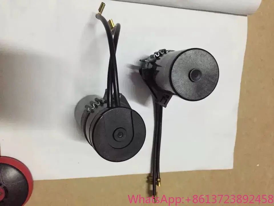 117U5014  start capacitor 60UF AC220V AC300V refrigerator freezer capacitor 117U5014 brand new (1 piece)
