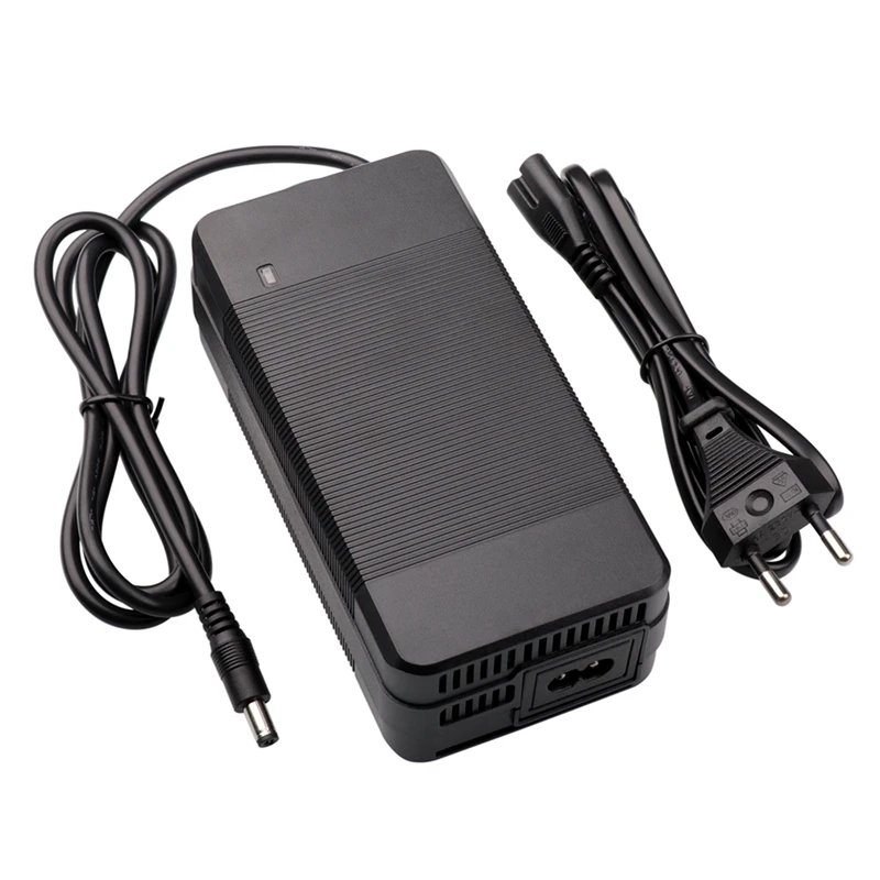 67,2V 3A Intelligentes Lithium-Batterieladegerät 16Series für 60V Li-Ionen-Akkupack-Ladegerät GX16/XLR/DC/GX12/RCA Hochwertiger Anschluss – Detail 2