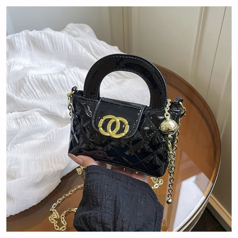 

​Designer Inspired 2025 Quilted Shoulder Bag, Women's Vintage Chain Crossbody Purse, Chic Small Tote for Work, Elegant​