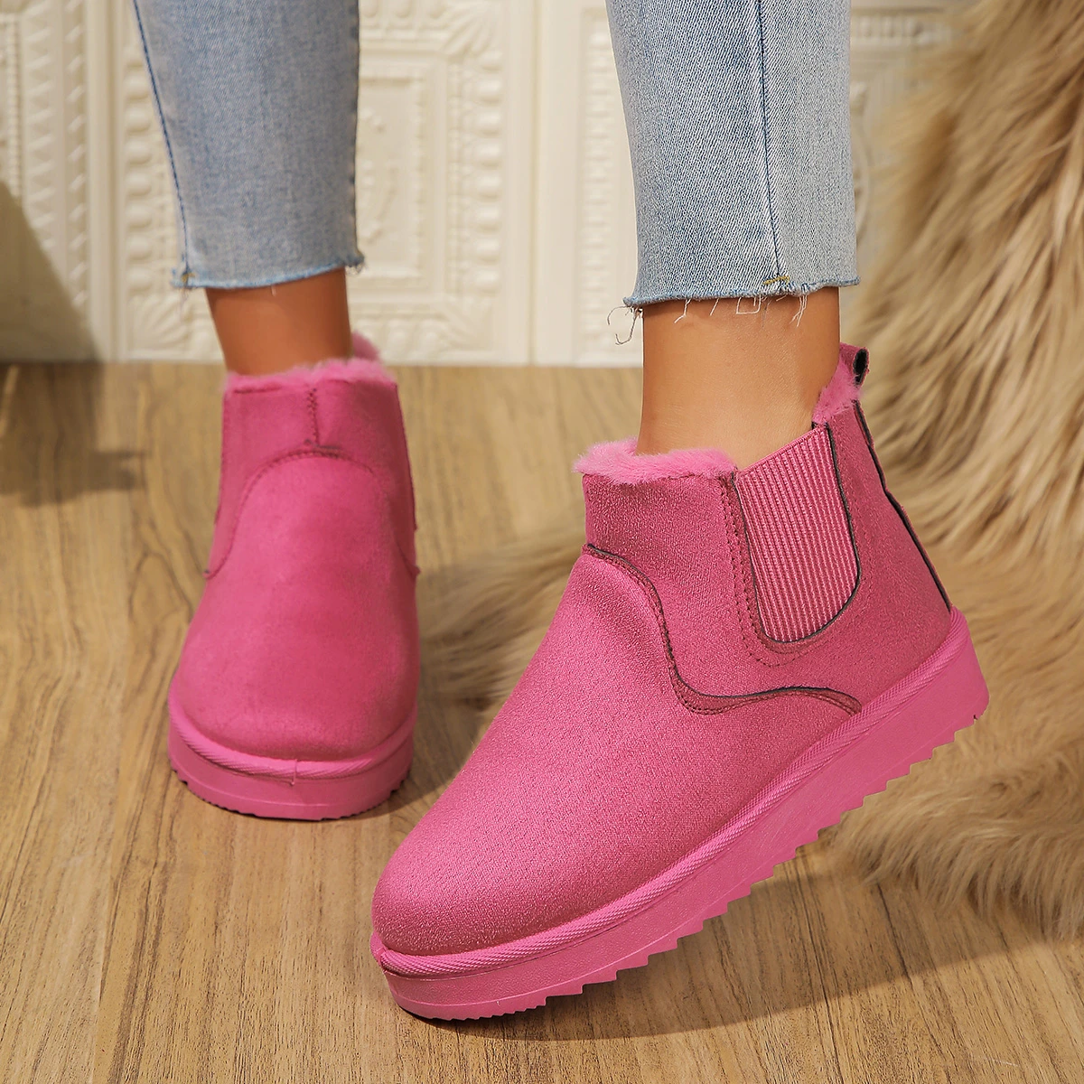 Winter Women Snow Boots Plush Warm Non Slip Waterproof Ladies Flats Sneakers Casual Slip on Female Ankle Boots Botas Mujer