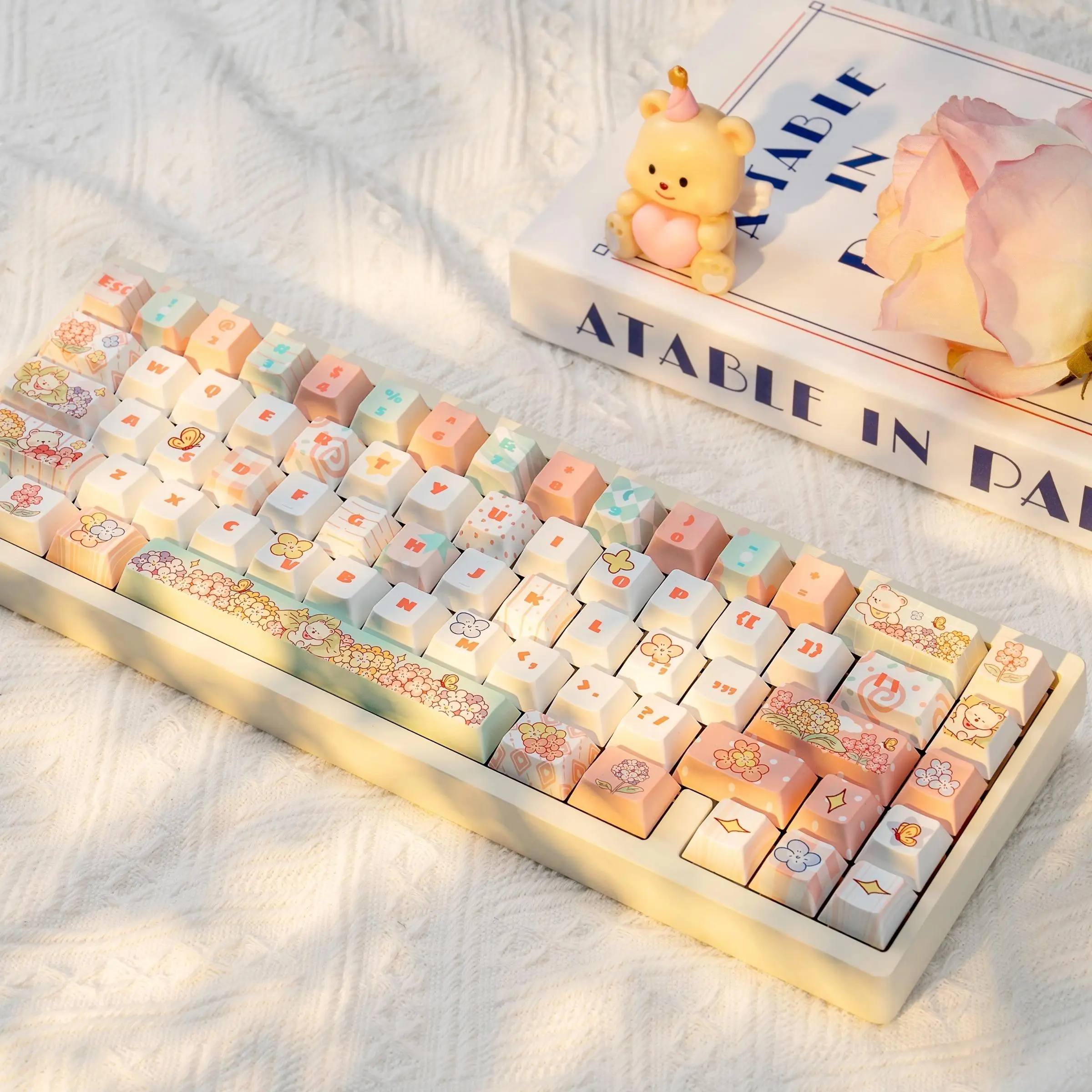 Little White Bear Keycap Pbt Sublimation Cherry Cute Fresh Adapt To Mechanical Keyboard Cute Cartoon Keycaps