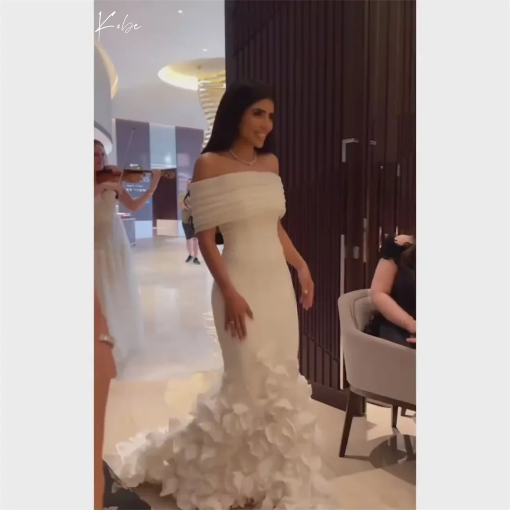 

Kobe White Off the Shoulder Mermaid Prom Dresses 3D Flower Evening Dresses Chapel Train Sheath Customized Party Dresses 2025 ﻿