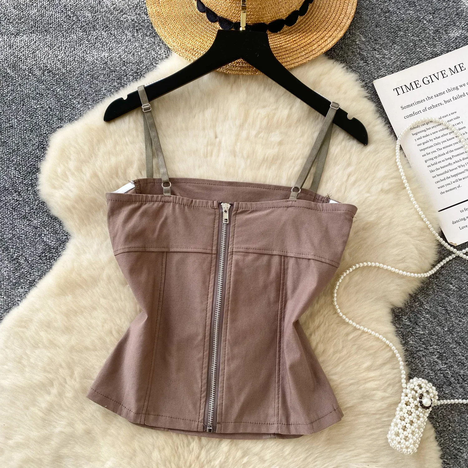 Camis Women Tops Short Top Strapless Sleeveless Tanks Sexy Slim Fit Y2k Streetwear Elegant Splice Work Sheath Tight Waist 2025