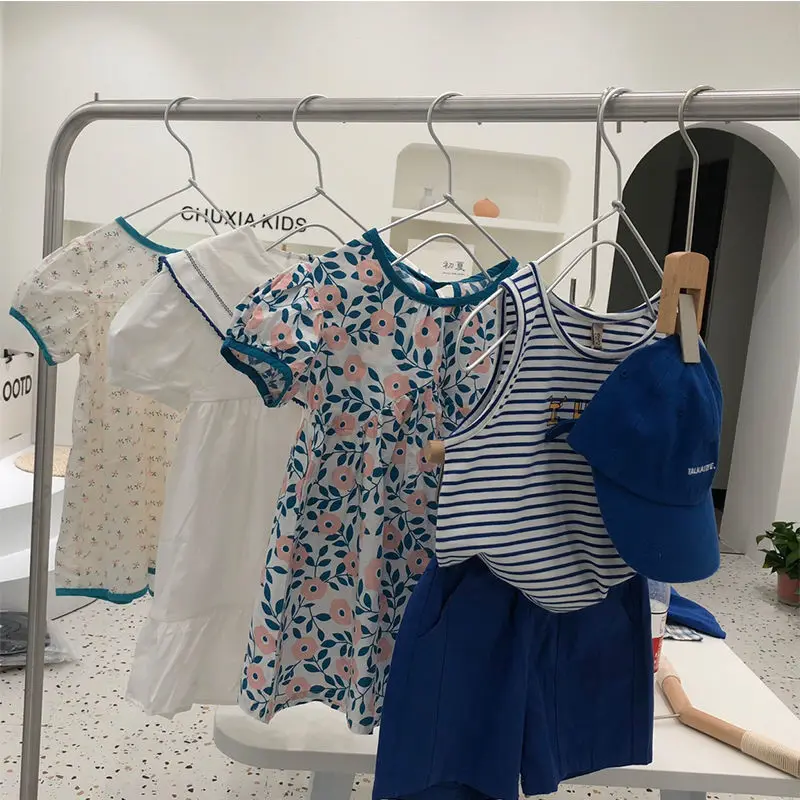 Fashion Children's Metal Hangers Clothes Store Kids Dress Display Rack Baby Newborn Dryer Coat Support Wardrobe Organization