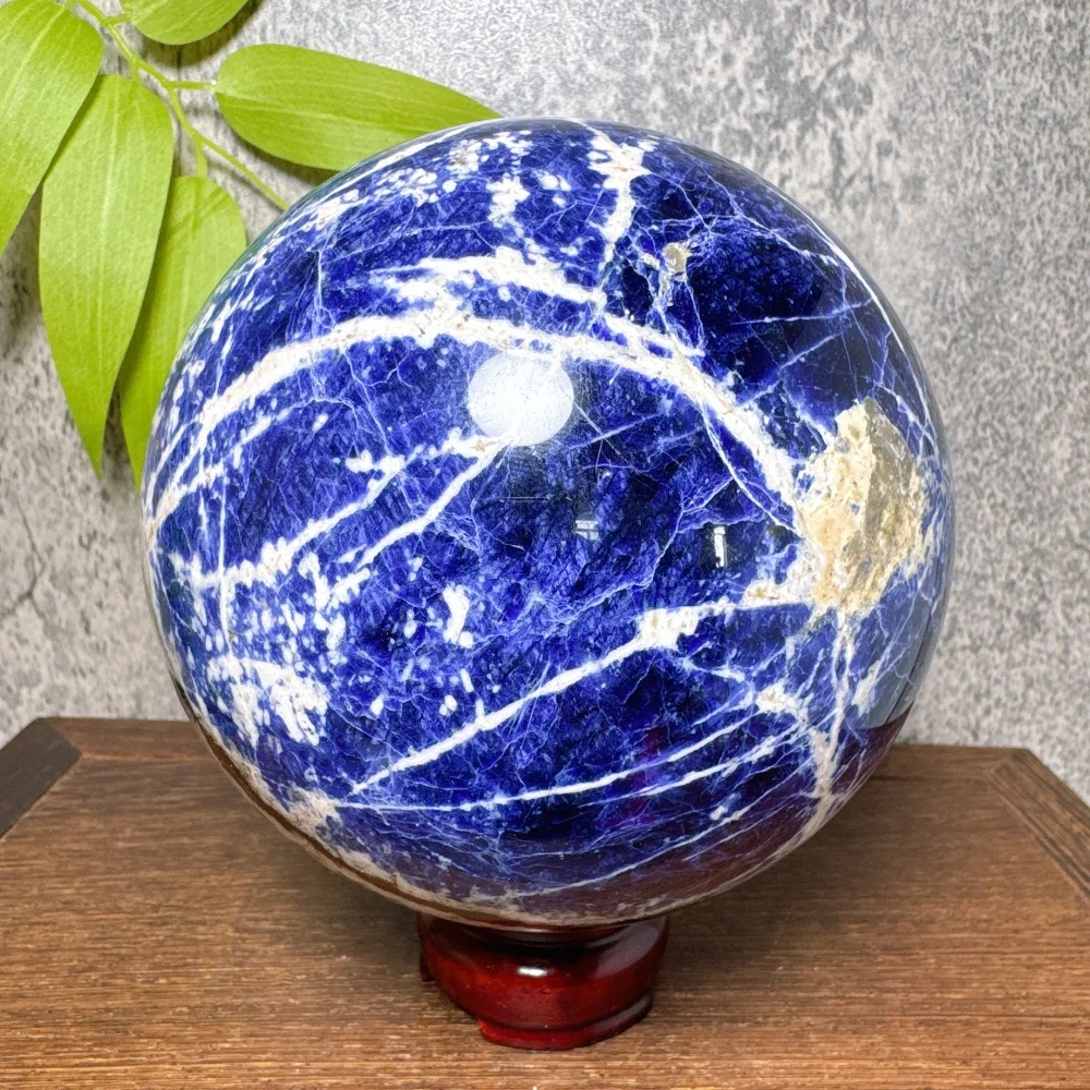 2kg Natural Blue Sodalite Crystal Sphere with Pyrites Polished Sunset Stone Home Decor Ball with Stand for Room Decoration