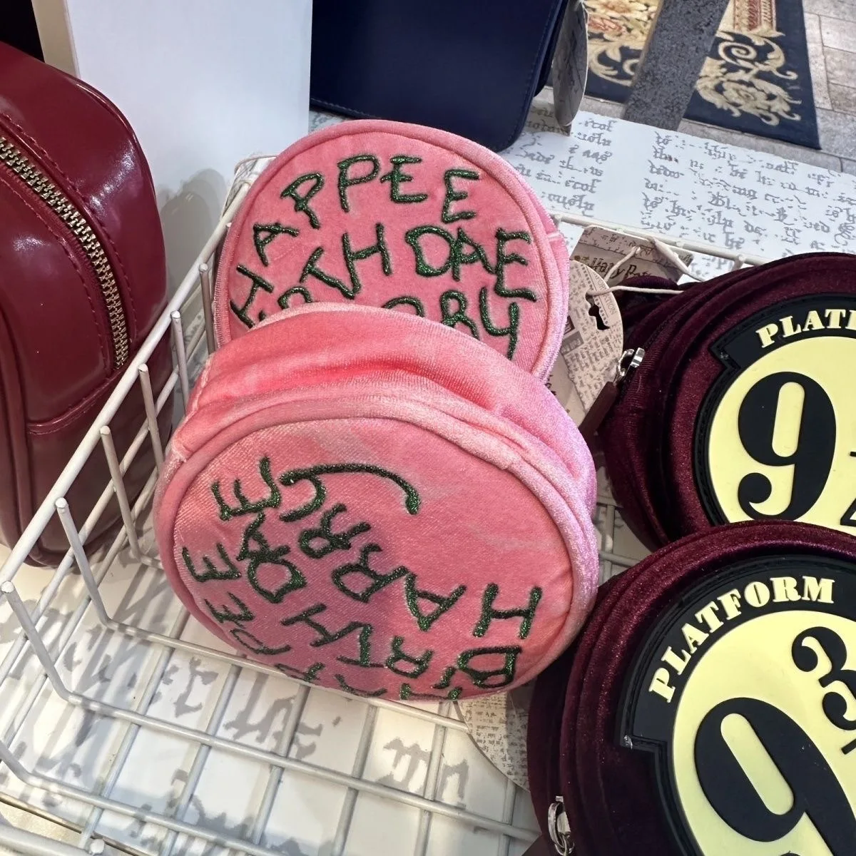 Original Miniso Harry Potter gâteau d'anniversaire Hagrid'S gâteau sac rose porte-monnaie sac de rangement sac à main Mini sac pendentif cadeaux