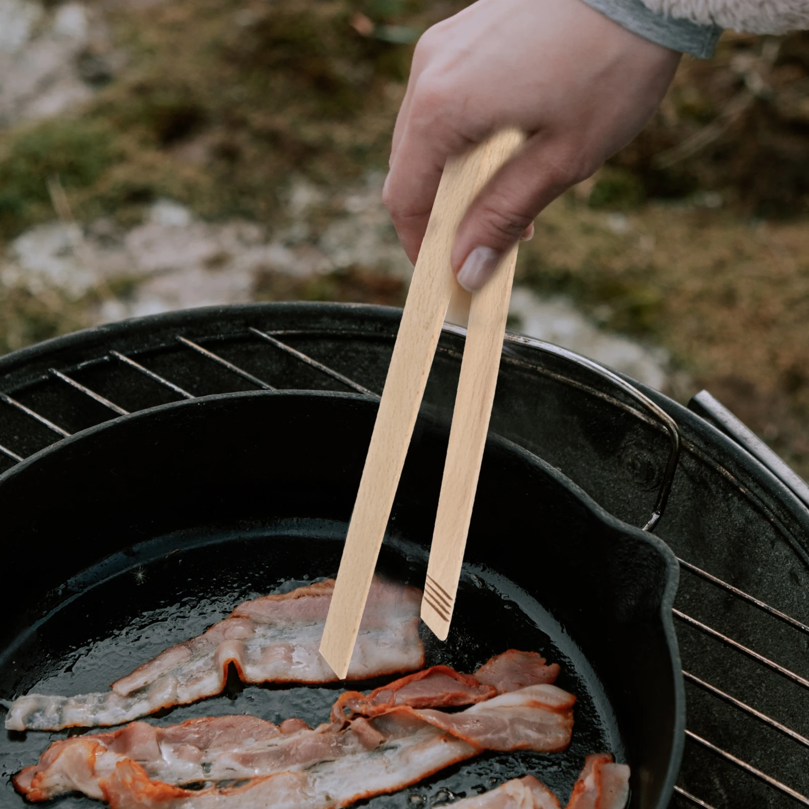 

2 pcs Stainless Barbecue Clamp Wood Tong For Outdoor Picnic Home Party Grill Cooking Thickened Food Clip Kitchen Bar Tools