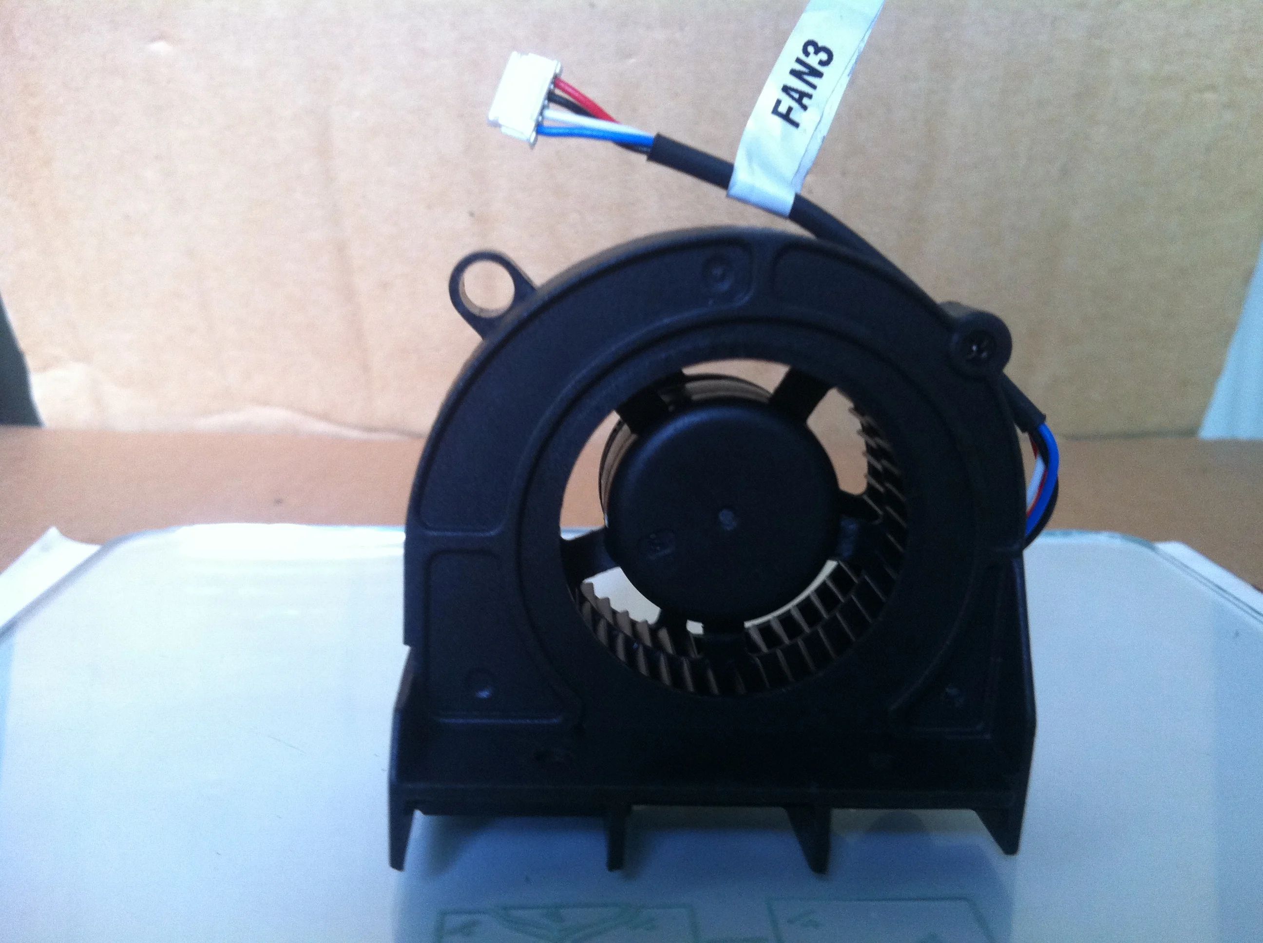 Freight free new SUNON 5020 MF50,201V1-C010-Q99 DC12V 1.92W projector fan