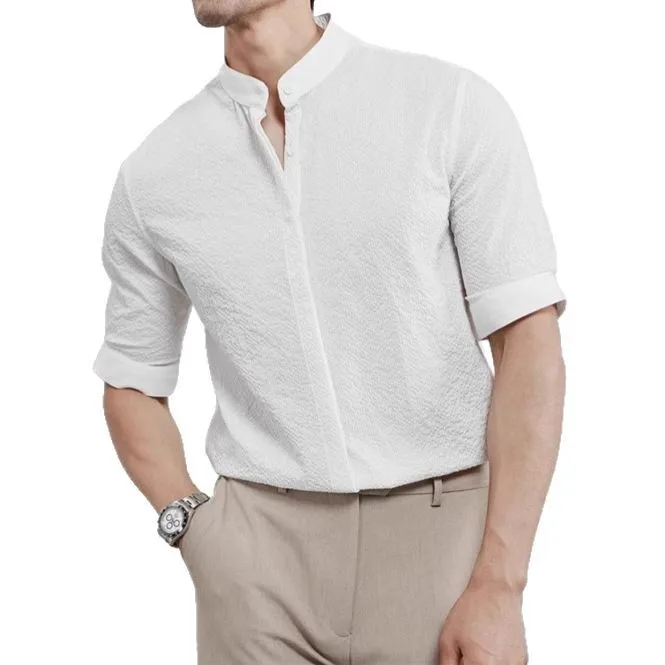 

2025 корейский стиль, новая мода, летние мужские однотонные свободные повседневные модные рубашки с воротником-стойкой и половиной рукава, мужская одежда, топы