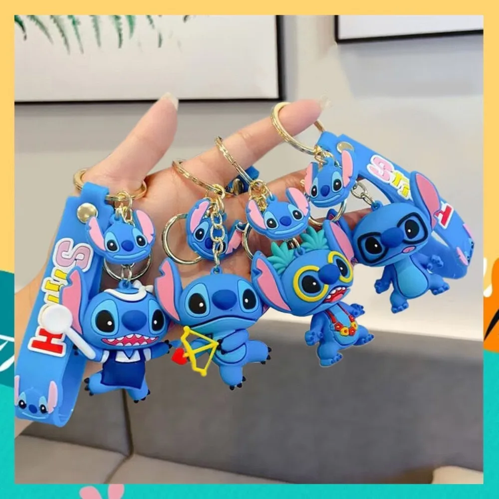 الكرتون البلاستيكية غرزة المفاتيح الإبداعية دمية حقيبة قلادة سيارة المفاتيح زوجين هدية عيد ميلاد