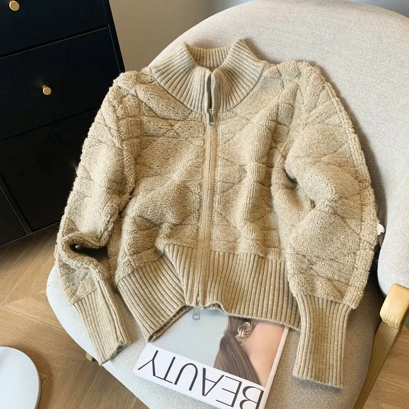 khaki 01