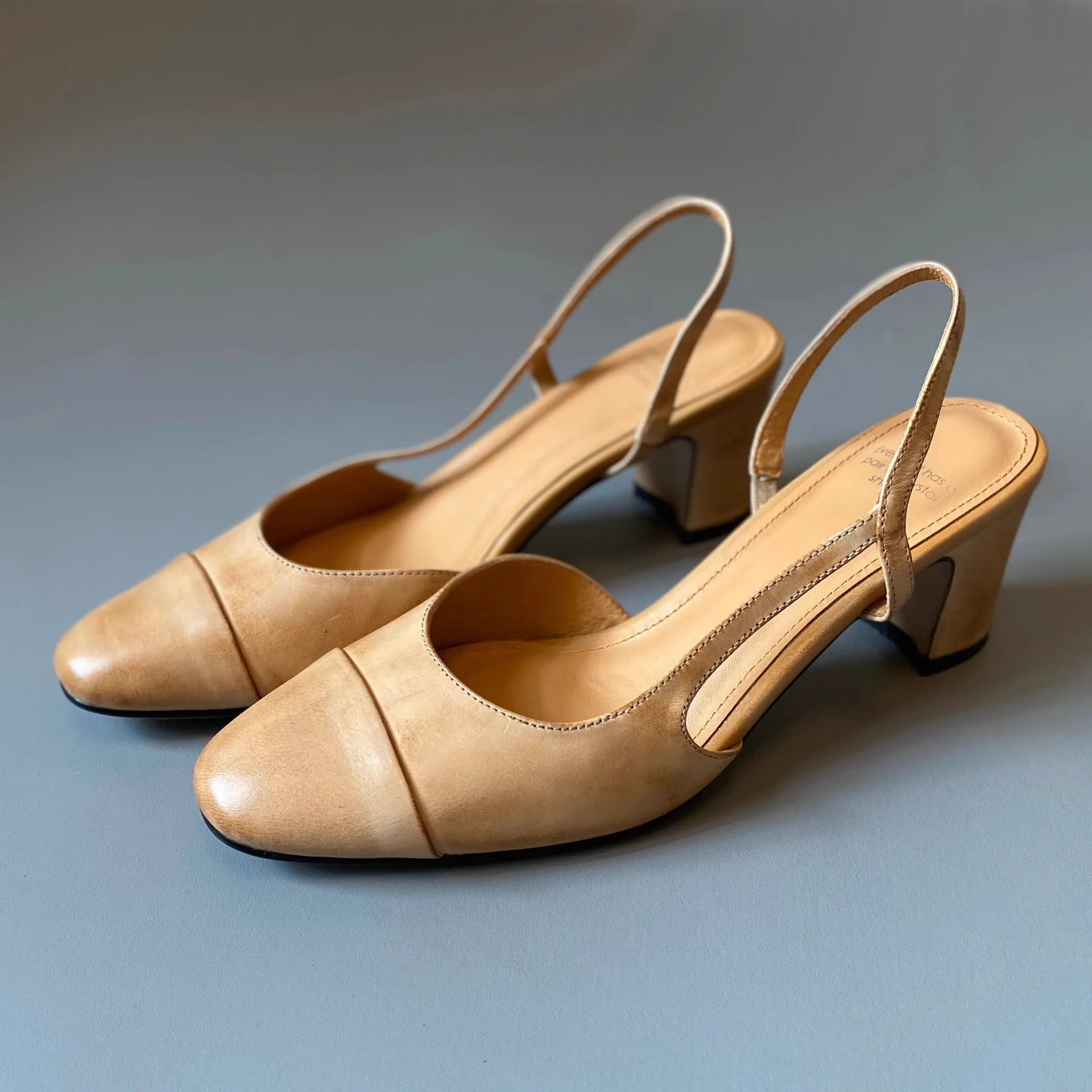 

Женские сандалии 2026: летние шлепанцы с круглым носком, облегающие, для повседневной носки, женские туфли