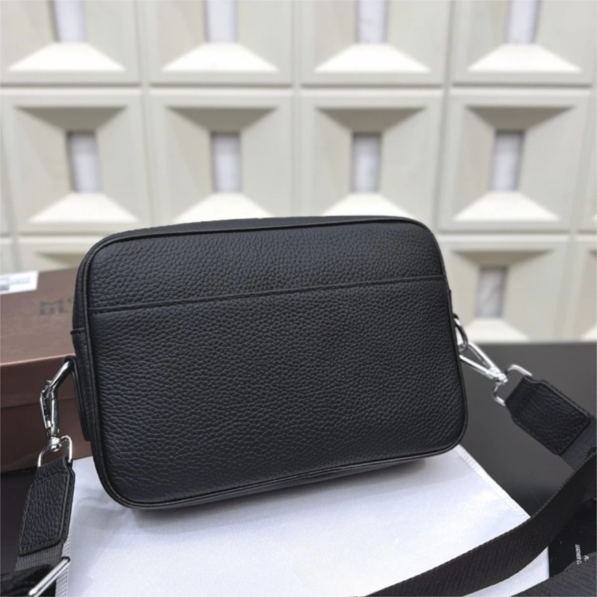 

Новая мужская кожаная сумка через плечо, роскошная деловая повседневная дорожная сумка-мессенджер, модельерская брендовая классическая черная сумка