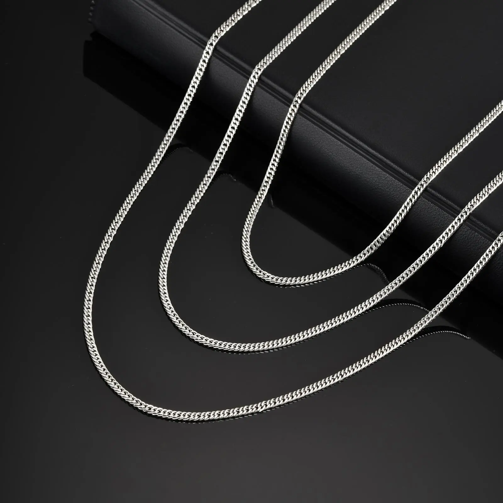 

Thin Chain Link Necklace for Men Boys,45/60/70cm Never Fade Stainless Steel Collars,Casual Jewelry Gifts
