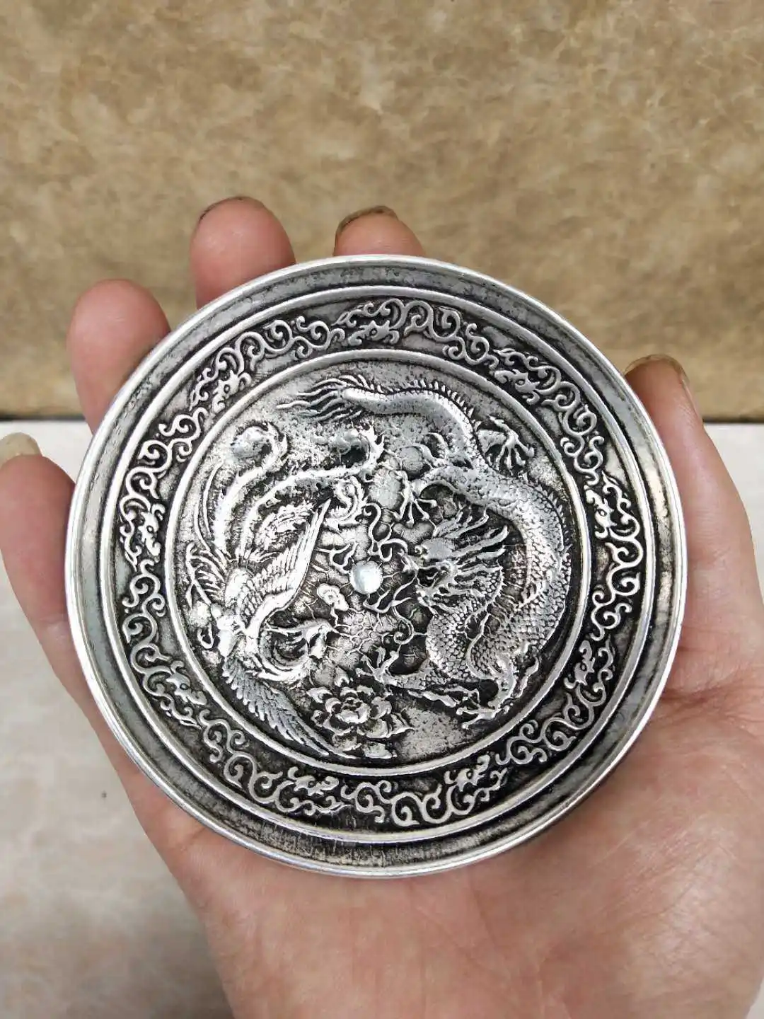 

craftsmanship silver plated dragon and phoenix bowl made of white copper, coated with slurry, embellished with home decor