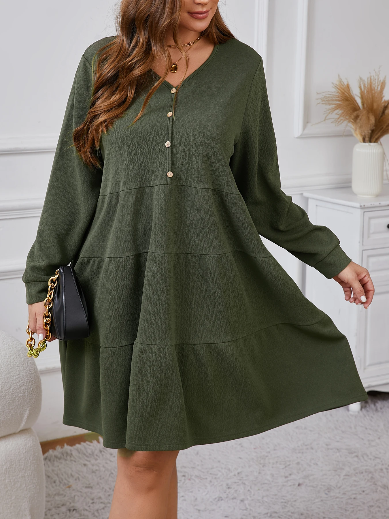 Plus Size Long-sleeved Dress V-neck Button Loose Elegant Simple Temperament Gentle Fashion Fat Girls Must-have Autumn Winter