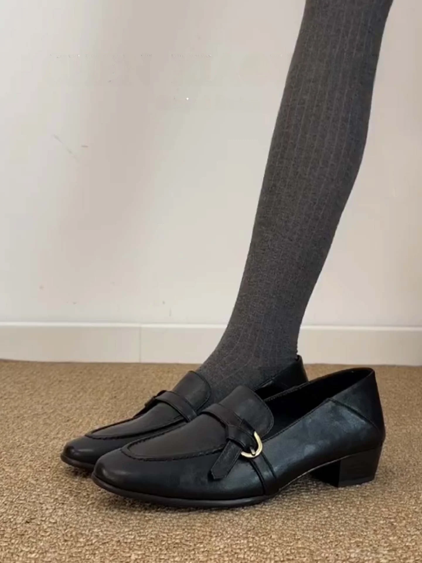 briti-sle-commuter-lazy-loers-women's-round-head-design-thi-heel-deep-mouth-single-oes-high-end-feel-small-leather