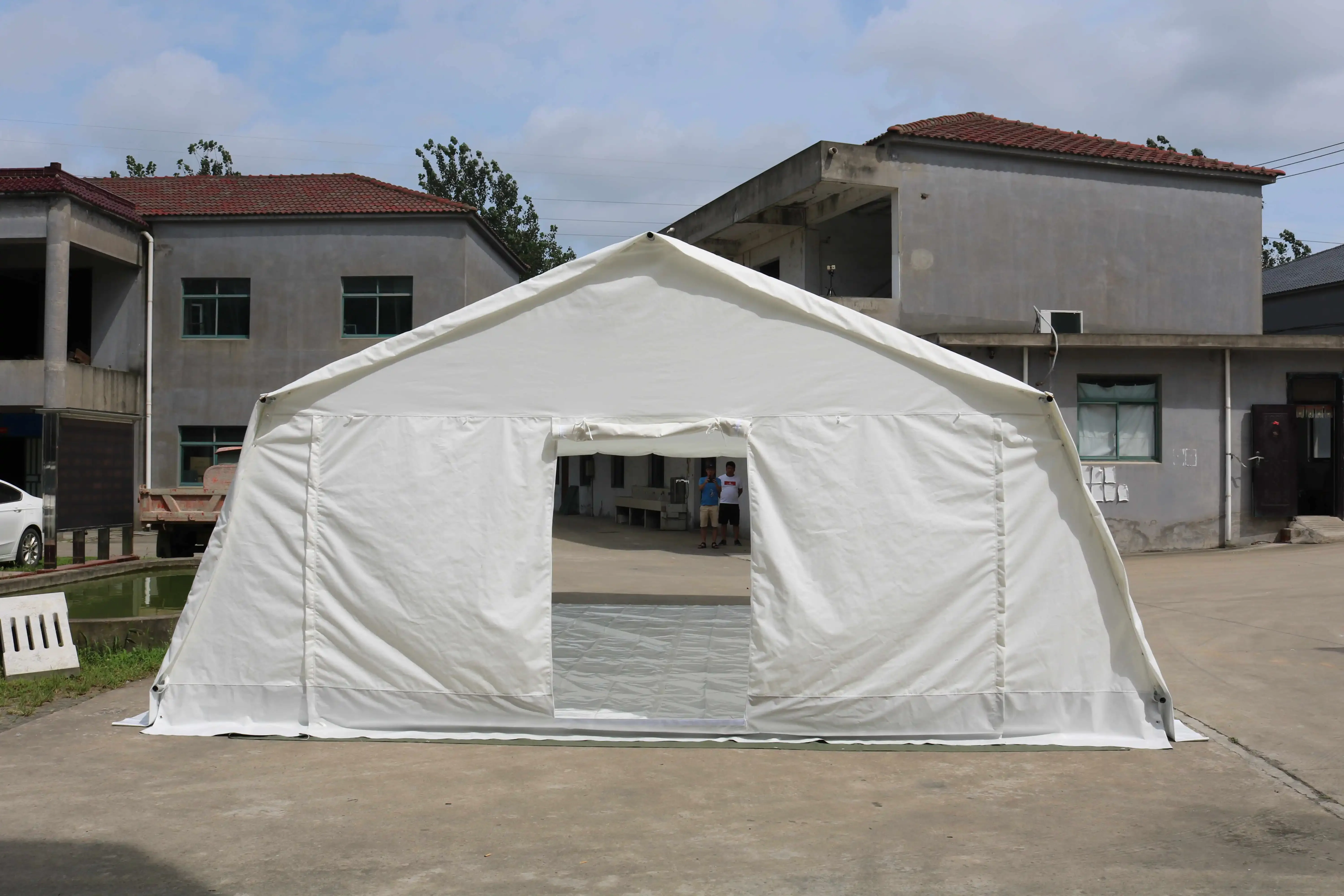 customized 6 x 7.5m can accommodate 12-18 person White party tent outdoor waterproof Frame