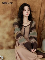 MISHOW Vintage French Sweater Cardigan Women 2024 Autumn Fashion Korean Casual Batwing Sleeve Short Knitted Jacket MXD43Z0788